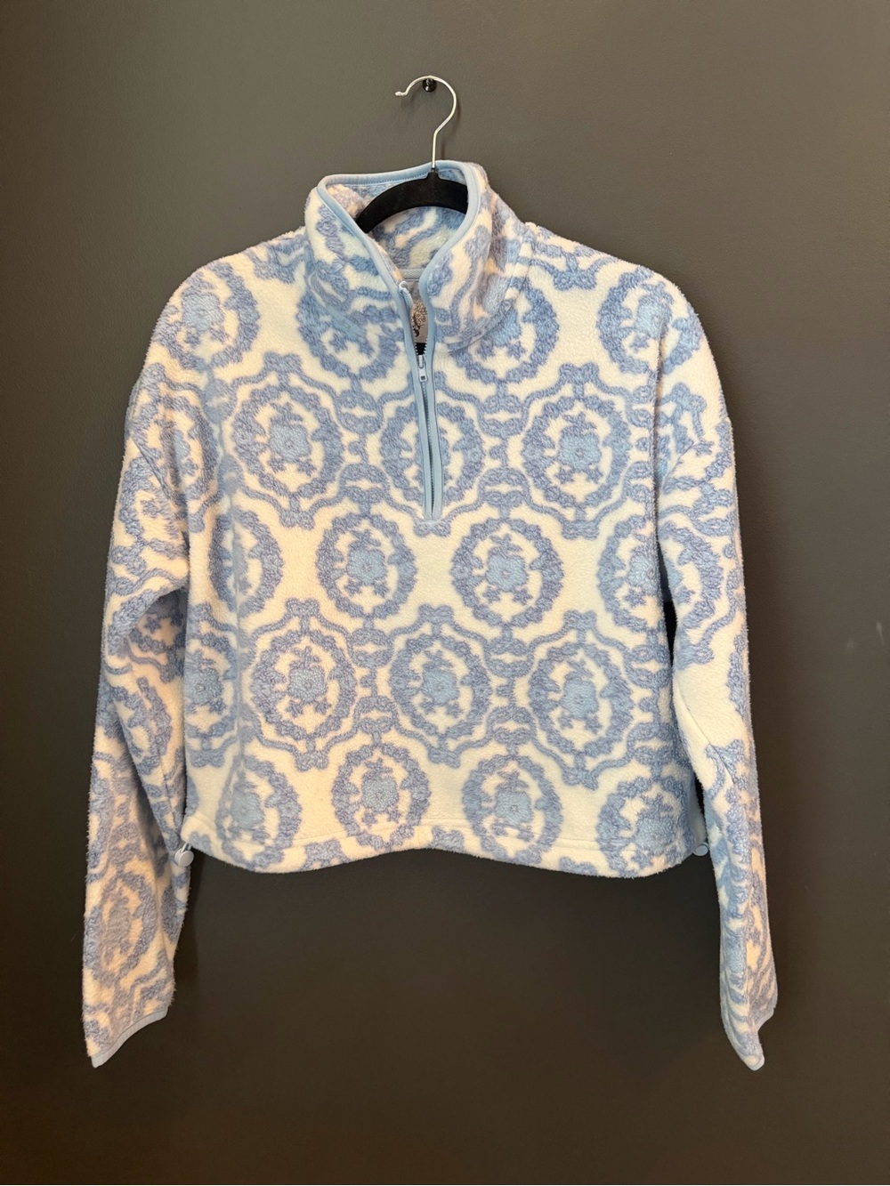 Altar'd‎ State Light Blue and White Sherpa Zip Pullover | Large